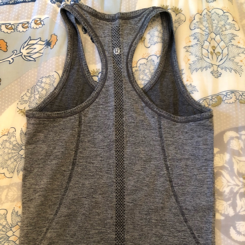 Lululemon Women’s Swiftly Tank Size 6 Gray Shimmer